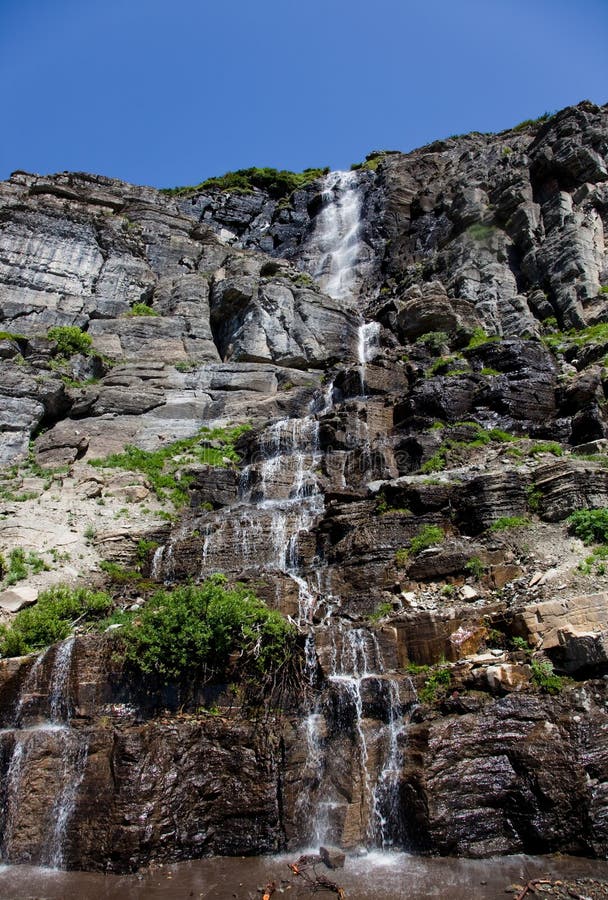 Roadside Waterfall stock image. Image of beauty, park 21611285