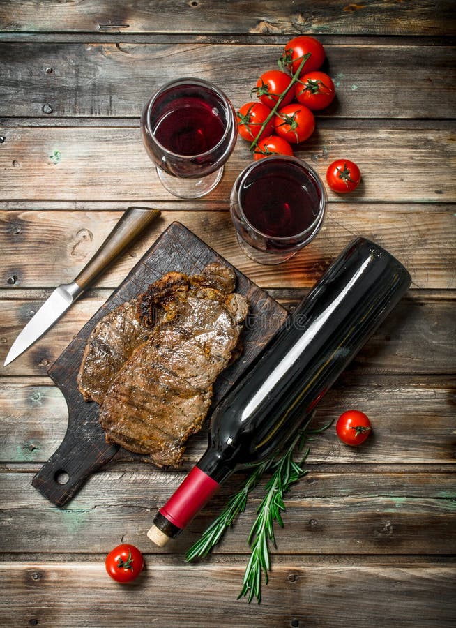 Roast beef steak with red wine
