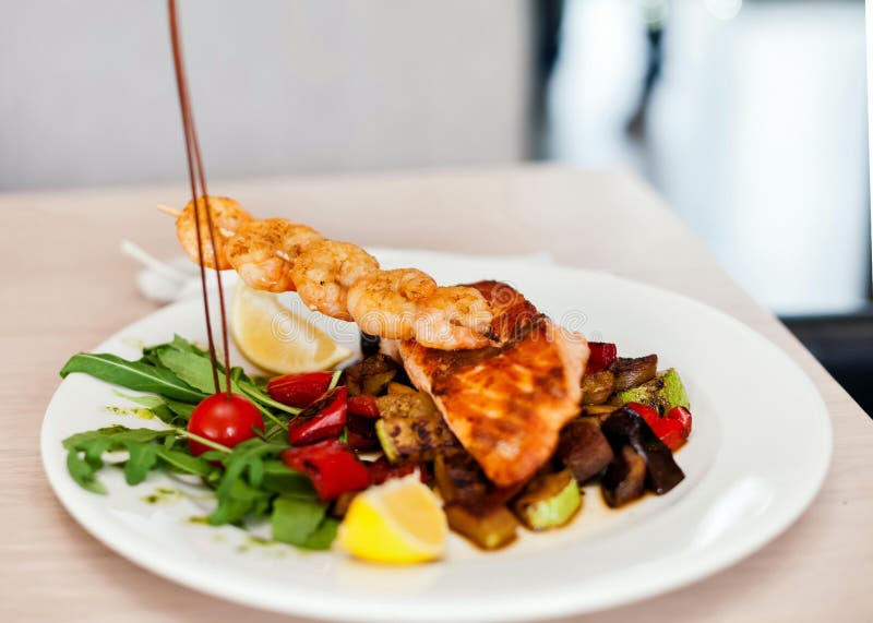 Roasted pike perch fillet stock image. Image of appetizer 30948651