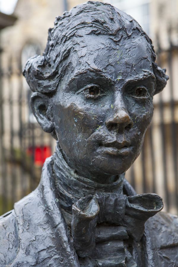 Robert Fergusson Statue in Edinburgh Stockfoto Bild von europäisch