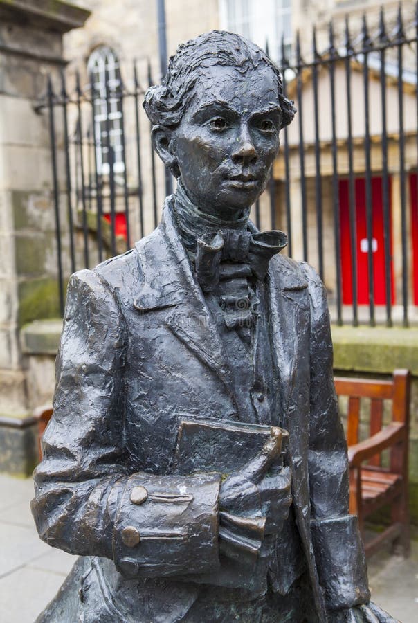 Robert Fergusson Statue in Edinburgh Stockfoto Bild von europäisch