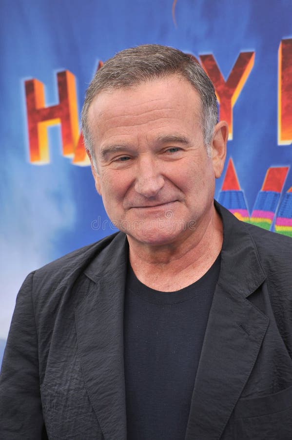 Robin Williams at the world premiere of his new movie Happy Feet Two at Grauman's Chinese Theatre, Hollywood. November 13, 2011 Los Angeles, CA Picture: Paul Smith / Featureflash
