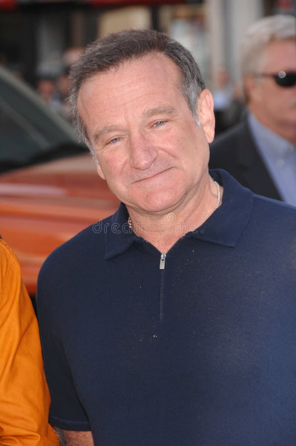 ROBIN WILLIAMS at the world premiere of his new movie Happy Feet at the Grauman's Chinese Theatre, Hollywood. November 12, 2006 Los Angeles, CA Picture: Paul Smith / Featureflash