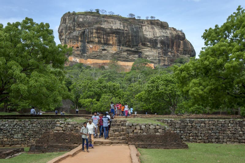 Roca de Sigiriya en Sri Lanka imagen de archivo Roca de Sigiriya en Sri Lanka imagen de archivo