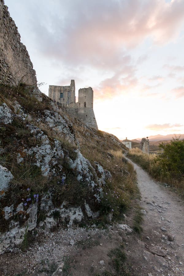 Rocca Calascio, Dame Hawk Fortress, in Abruzzo, L'Aquila, Italien stockfotografie Rocca Calascio, Dame Hawk Fortress, in Abruzzo, L'Aquila, Italien stockfotografie