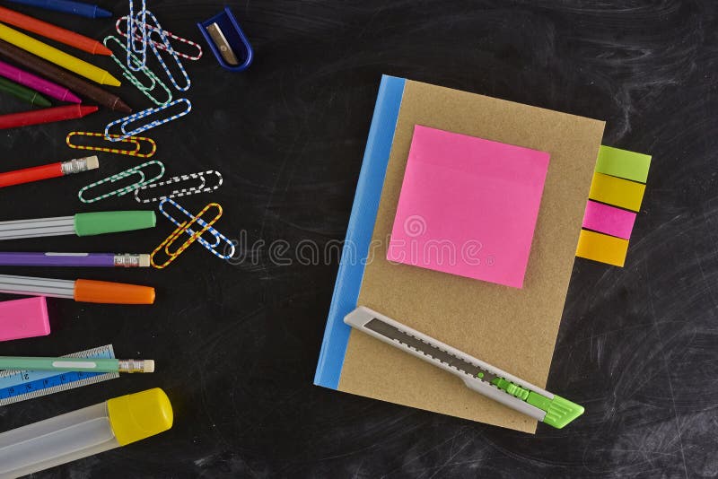 Rocket fez fontes extraescolares imagens de stock