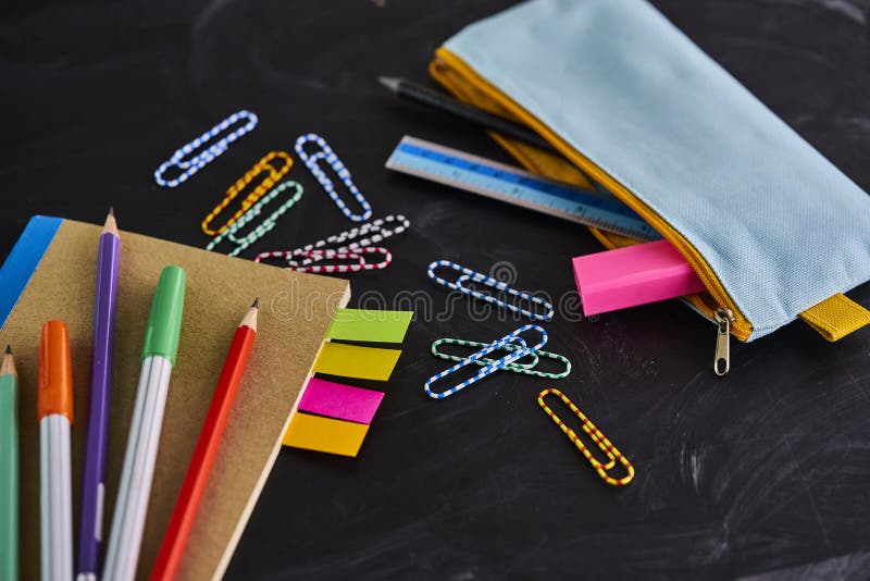 Rocket fez fontes extraescolares foto de stock royalty free