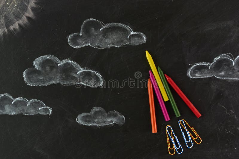 Rocket fez fora dos pastéis fotos de stock royalty free