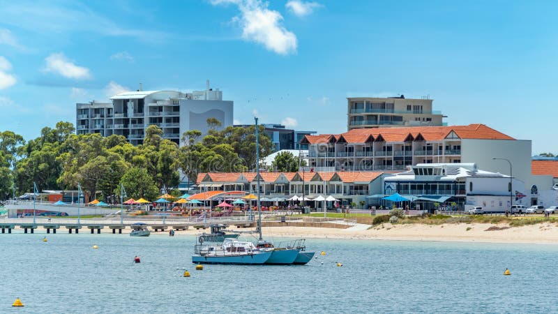 mangles bay yacht club