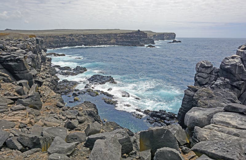 Rocky Volcanic Island Coast arkivbild Rocky Volcanic Island Coast arkivbild