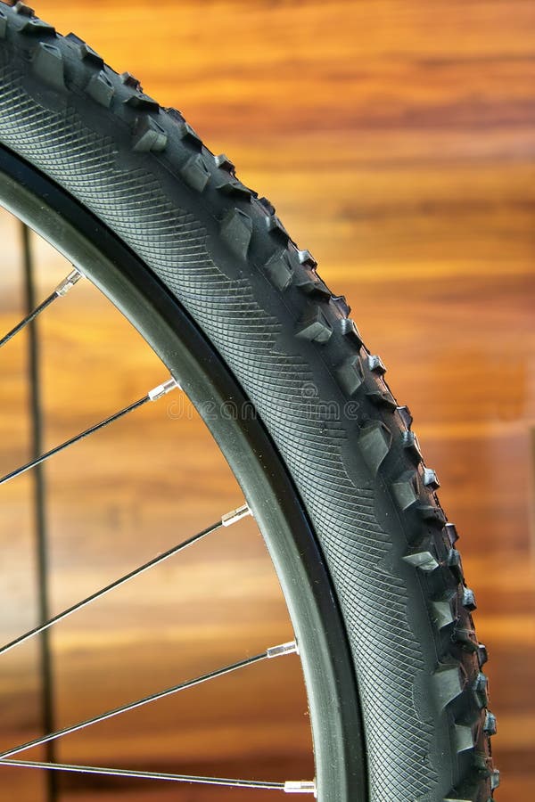 Roda de bicicleta de montanha imagem de stock royalty free