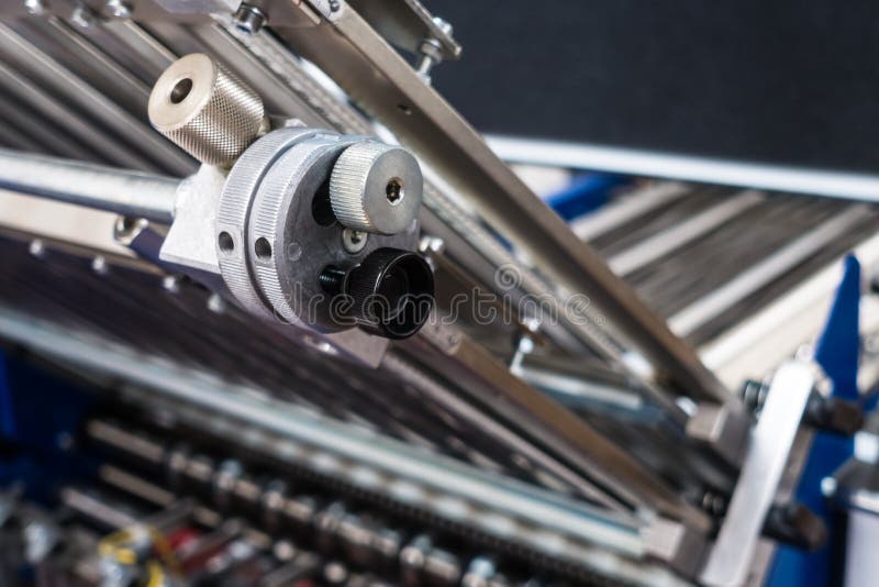 Roda de dobramento Applianc industrial do ajuste da medida da máquina fotos de stock Roda de dobramento Applianc industrial do ajuste da medida da máquina fotos de stock