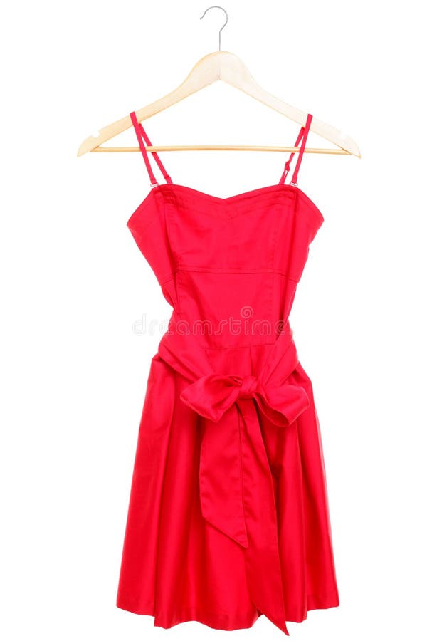 Rode kleding op geïsoleerde hanger