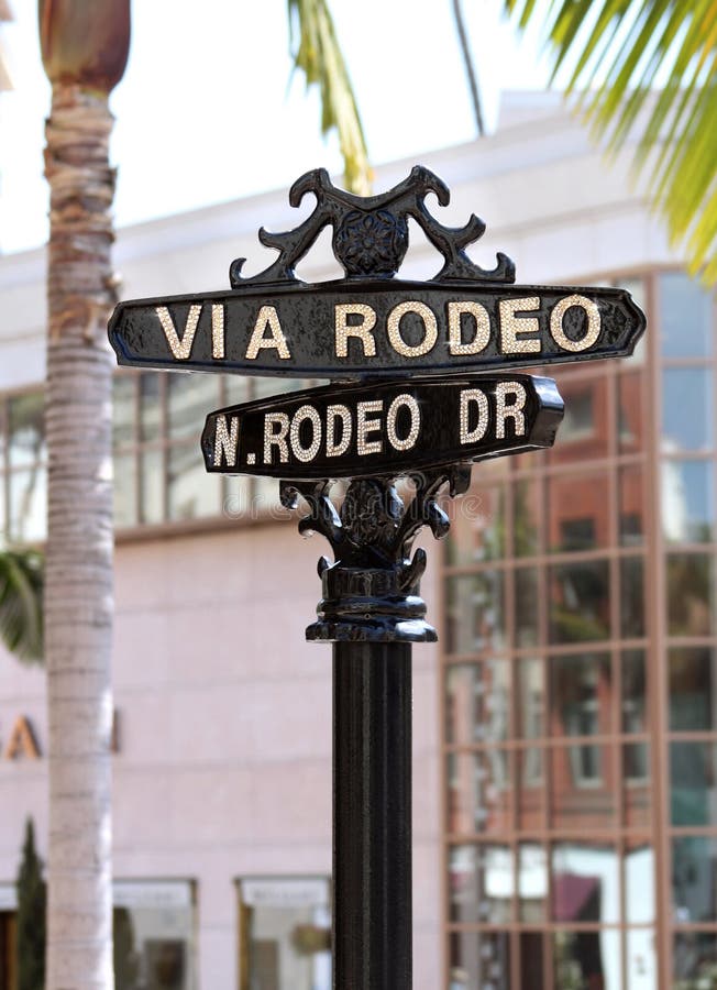 Rodeolaufwerk-Straßenschild Beverly Hills lizenzfreies stockfoto Rodeolaufwerk-Straßenschild Beverly Hills lizenzfreies stockfoto