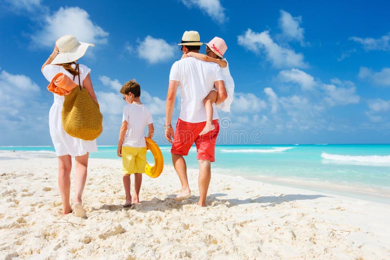 Rodziny plaży wakacje