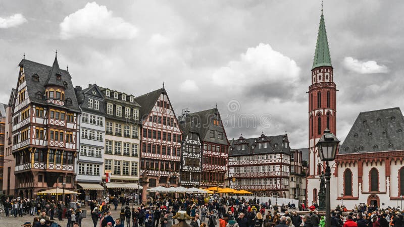 Roemertorget i Frankfurt royaltyfri bild