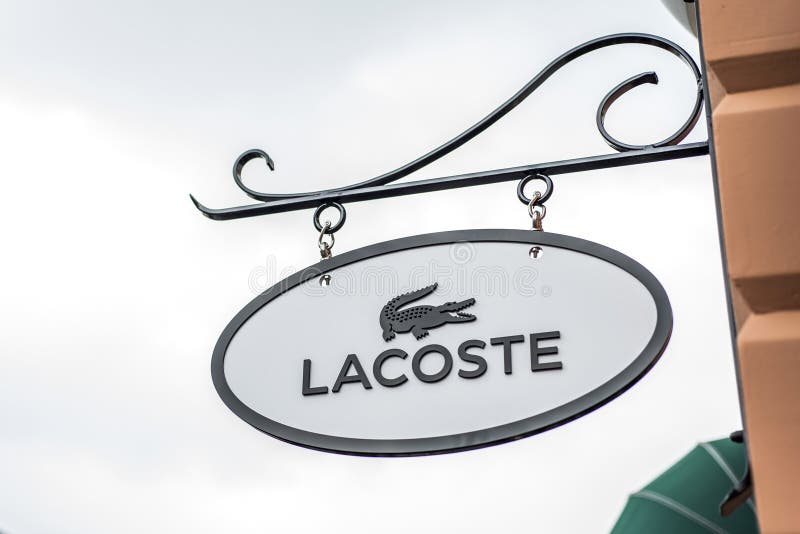 lacoste mcarthur glen