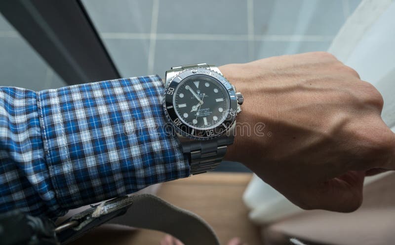 Rolex Submariner Wear | tyello.com