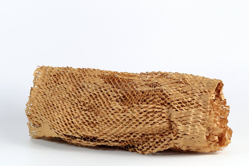 Roll of Ecofriendly Wrapping Paper, Lightweight Bubble Wrap for Protective Packaging Stock