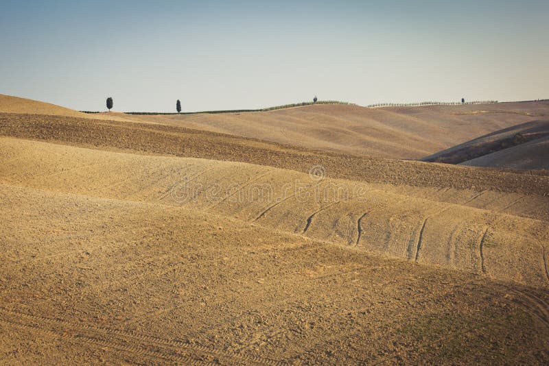 Rolling Hills vacía del campo de Toscana en Val d ‘Orcia foto de archivo libre de regalías Rolling Hills vacía del campo de Toscana en Val d ‘Orcia foto de archivo libre de regalías