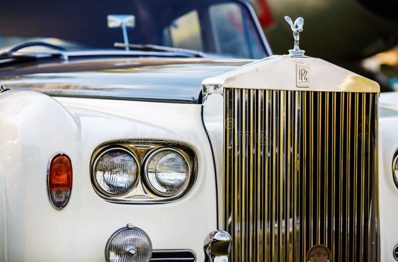 Rolls Royce - carro retro imagem de stock Rolls Royce - carro retro imagem de stock