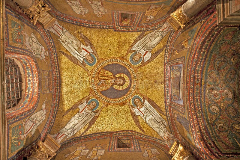 Rom - altes Mosaik vom Dach der SeitenKapelle von Kirche Sankt Prassede stockbild Rom - altes Mosaik vom Dach der SeitenKapelle von Kirche Sankt Prassede stockbild