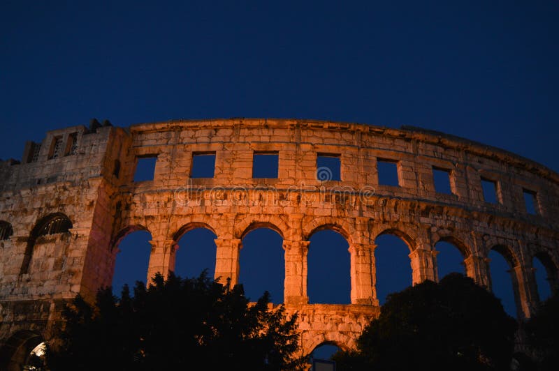 Římský Amfiteátr zvaný Arena Pula, památka z 1.