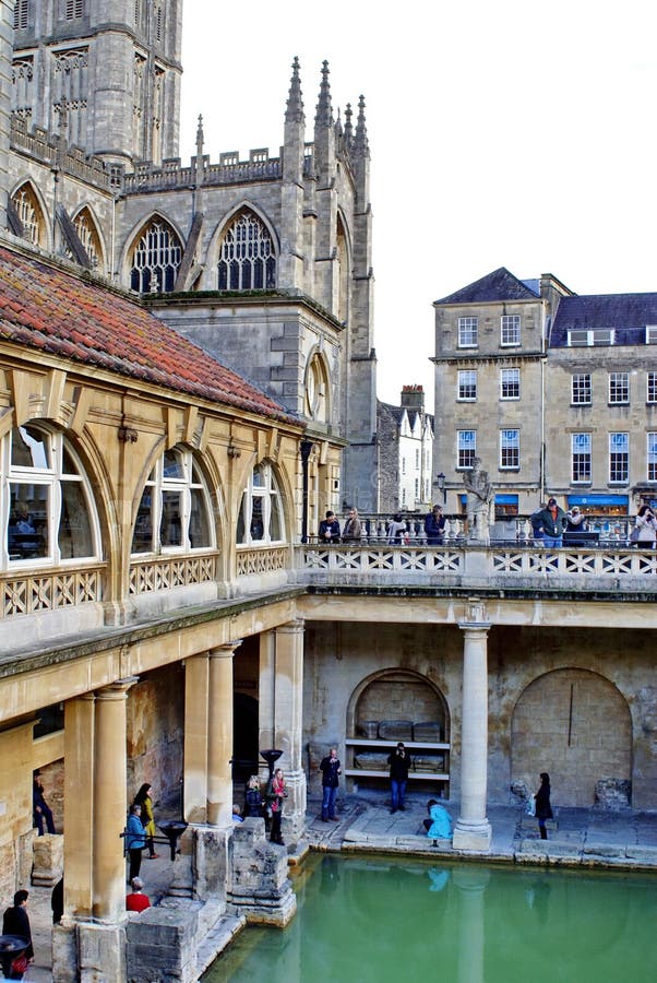 Roman Baths with the Bath Abbey in the Background Editorial Stock Image ...