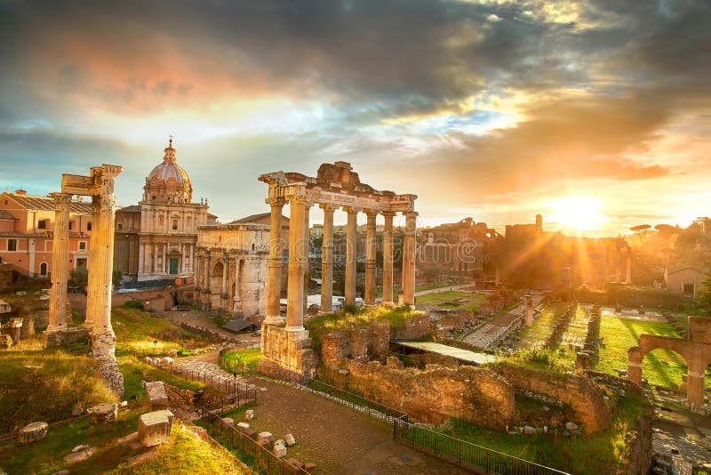 visit roman forum