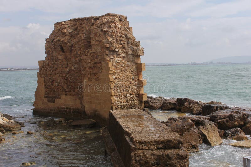 Roman Ruins på Tiberius på havet av Galilee fotografering för bildbyråer Roman Ruins på Tiberius på havet av Galilee fotografering för bildbyråer