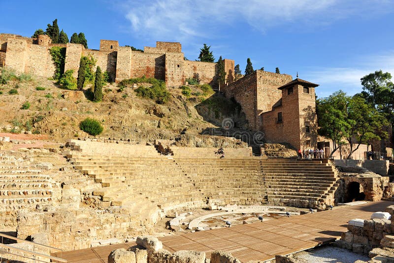 Roman Theatre et Alcazaba, Malaga, Andalousie, Espagne image stock Roman Theatre et Alcazaba, Malaga, Andalousie, Espagne image stock