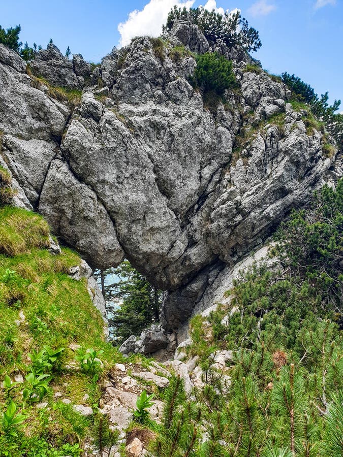 Piatra Craiului Mountains, Dale with Cu Fereastra) Stock Photo - Image of dale, rock: 223471910