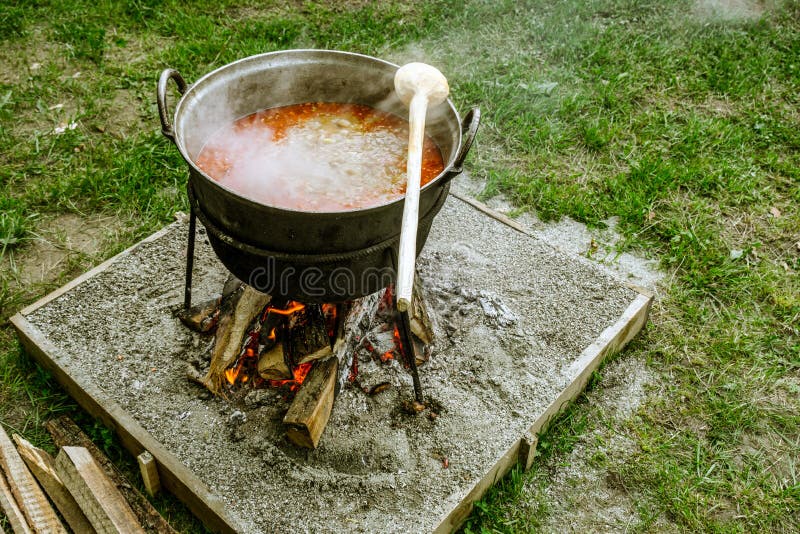 romanian-traditional-food-prepared-at-the-cauldron-on-the-open-fire