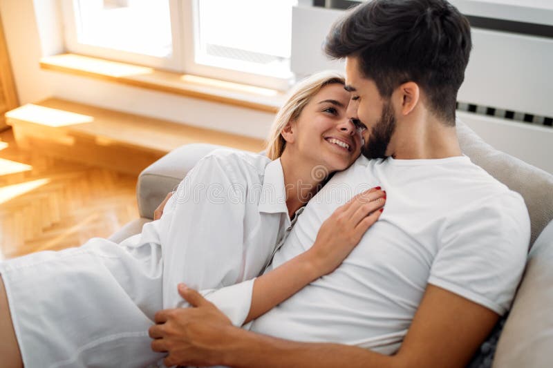 Romantic couple in bed royalty free stock photography Romantic couple in bed royalty free stock photography