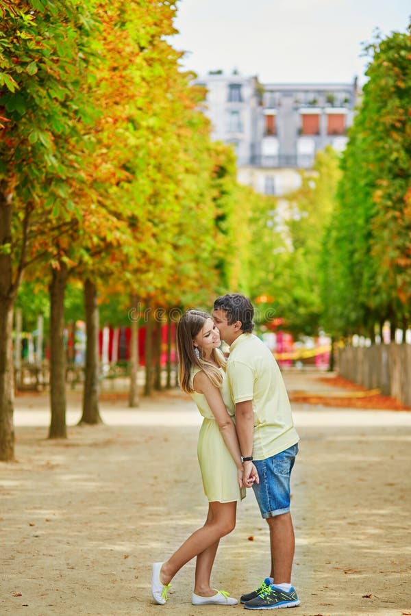 Beautiful Young Dating Couple In Paris Stock Image - Image of france ...