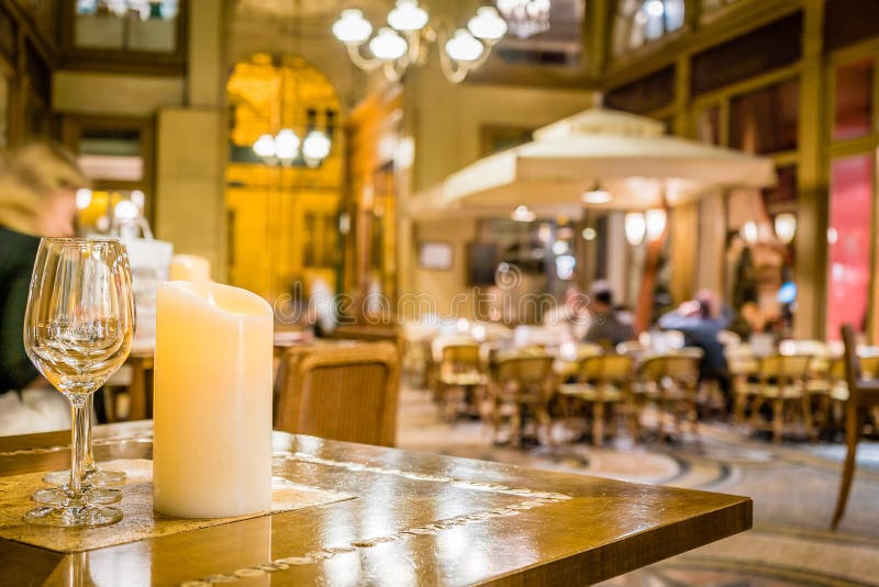 Romantic dinner in Paris editorial stock image. Image of cafeteria