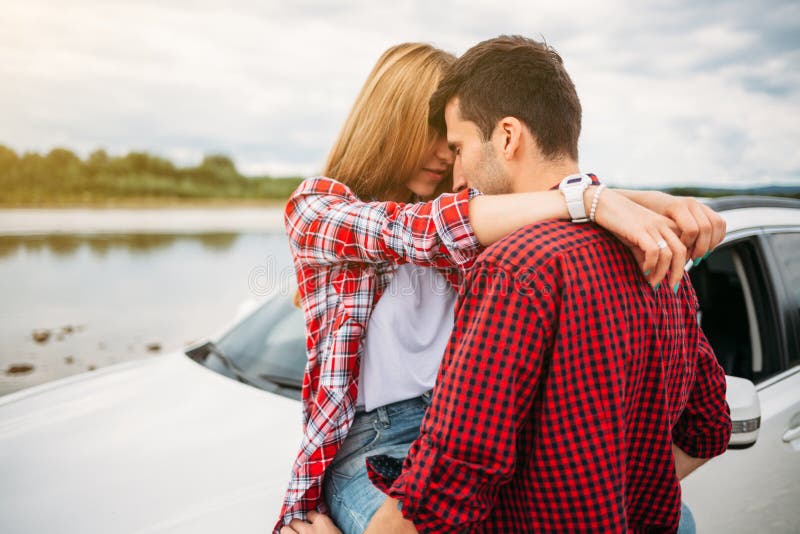 Featured image of post Hood 2000S Couple Photoshoot