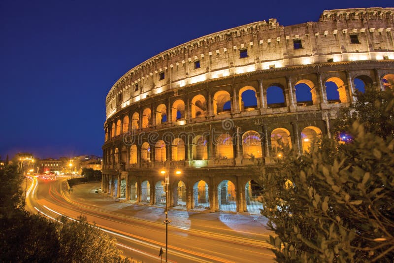 Rome Colosseum par Night photographie stock libre de droits Rome Colosseum par Night photographie stock libre de droits