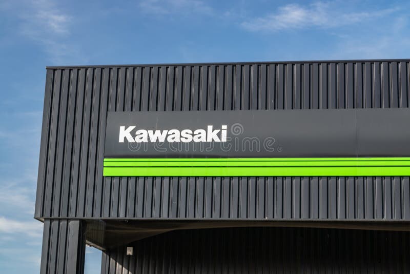 faktor forstene Skøn View of the Kawasaki Brand Logo. Editorial Stock Photo - Image of business,  motor: 140044093