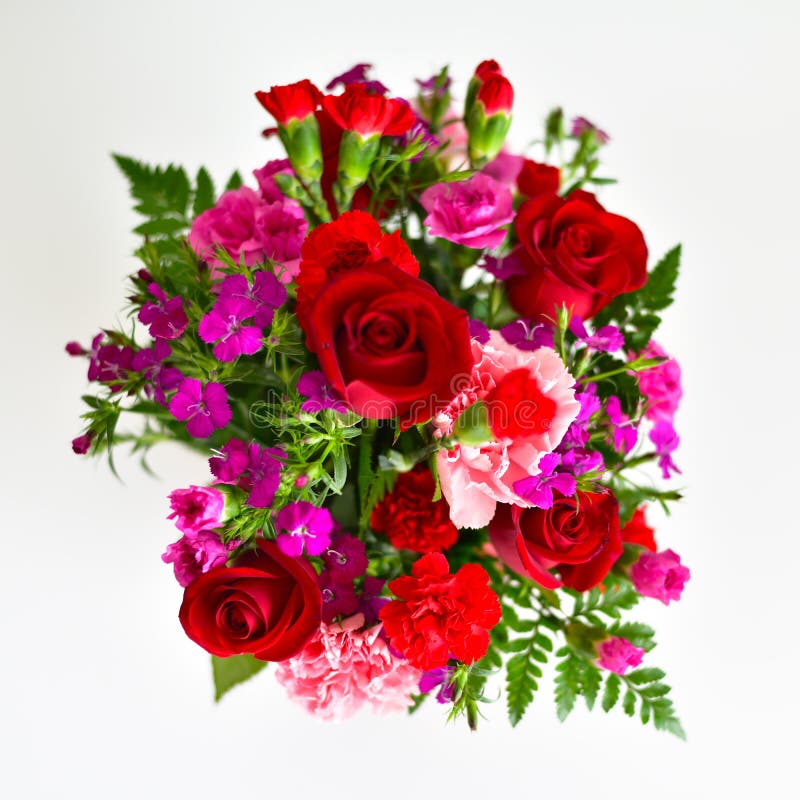 Boeket rode bloemen royalty-vrije stock fotografie