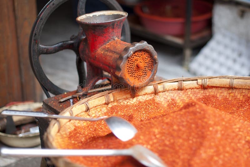 Rode chilipoeder stock foto