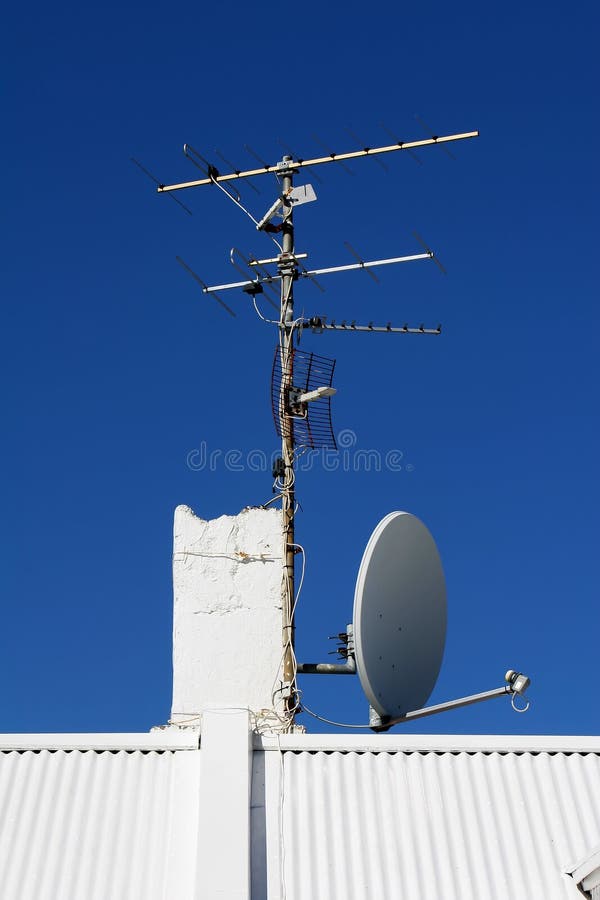 231 Tv Antenna Chimney Stock Photos Free & RoyaltyFree Stock Photos
