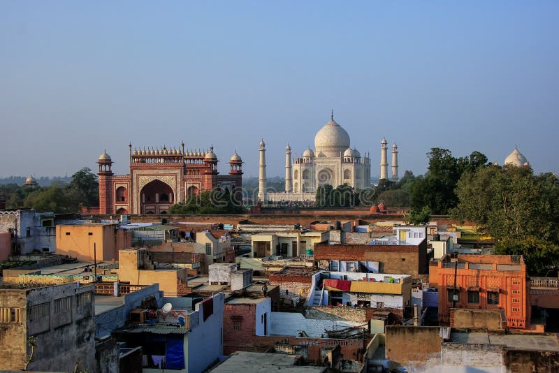 Rooftops of Taj Ganj neighborhood and Taj Mahal in Agra, India. Taj Mahal was build in 1632 by Emperor Shah Jahan as a memorial for his second wife Mumtaz stock image Rooftops of Taj Ganj neighborhood and Taj Mahal in Agra, India. Taj Mahal was build in 1632 by Emperor Shah Jahan as a memorial for his second wife Mumtaz stock image