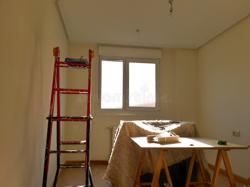 Room Of Housing In Reforms Plastering The Ceiling And Painting
