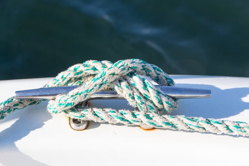 Rope on a boat`s cleat stock photo. Image of ship, boating 206049480