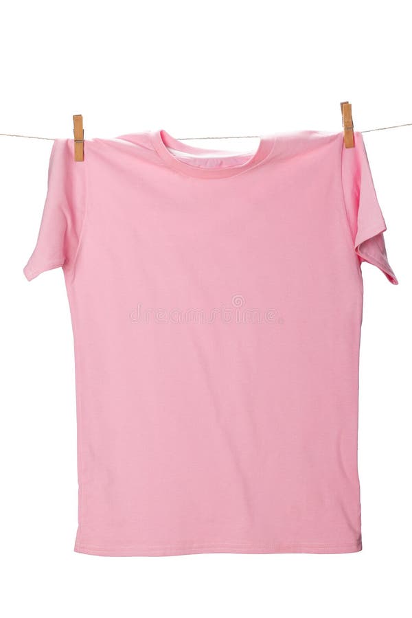 Rosa T-Shirt an der Wäscheleine lizenzfreie stockfotos