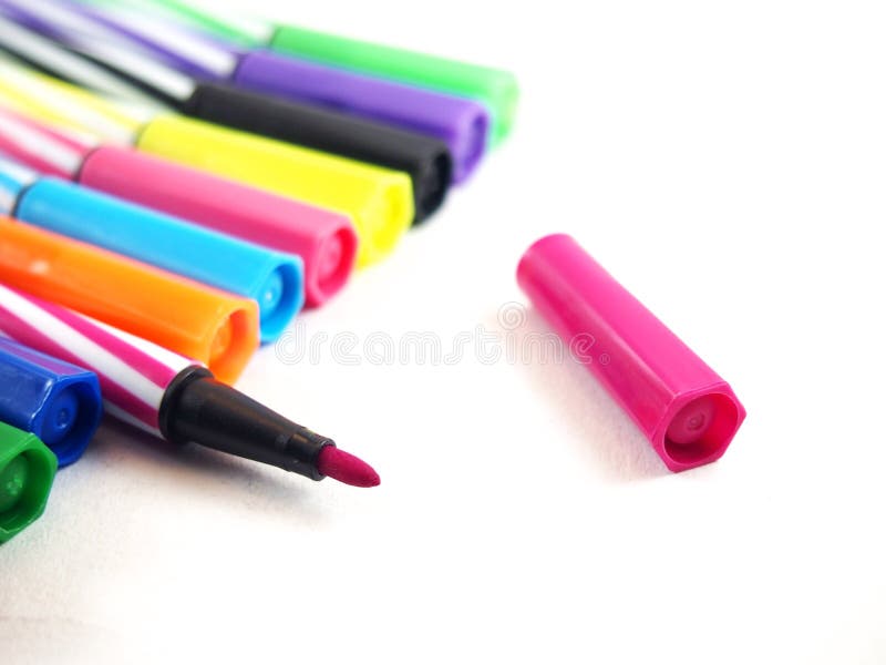 Rosado abierta con tinta púrpura, colores mágicos multicolores, efectos de escritorio imagenes de archivo Rosado abierta con tinta púrpura, colores mágicos multicolores, efectos de escritorio imagenes de archivo