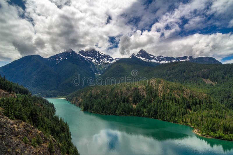 Ross Lake, Washington State Photo stock Image du sunlight, état 78118964