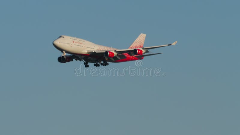 747 rossiya närmar sig landning arkivfilmer