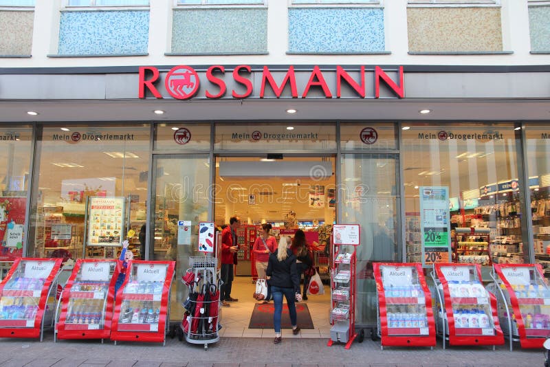 Rossmann cosmetics hi-res stock photography and images - Alamy